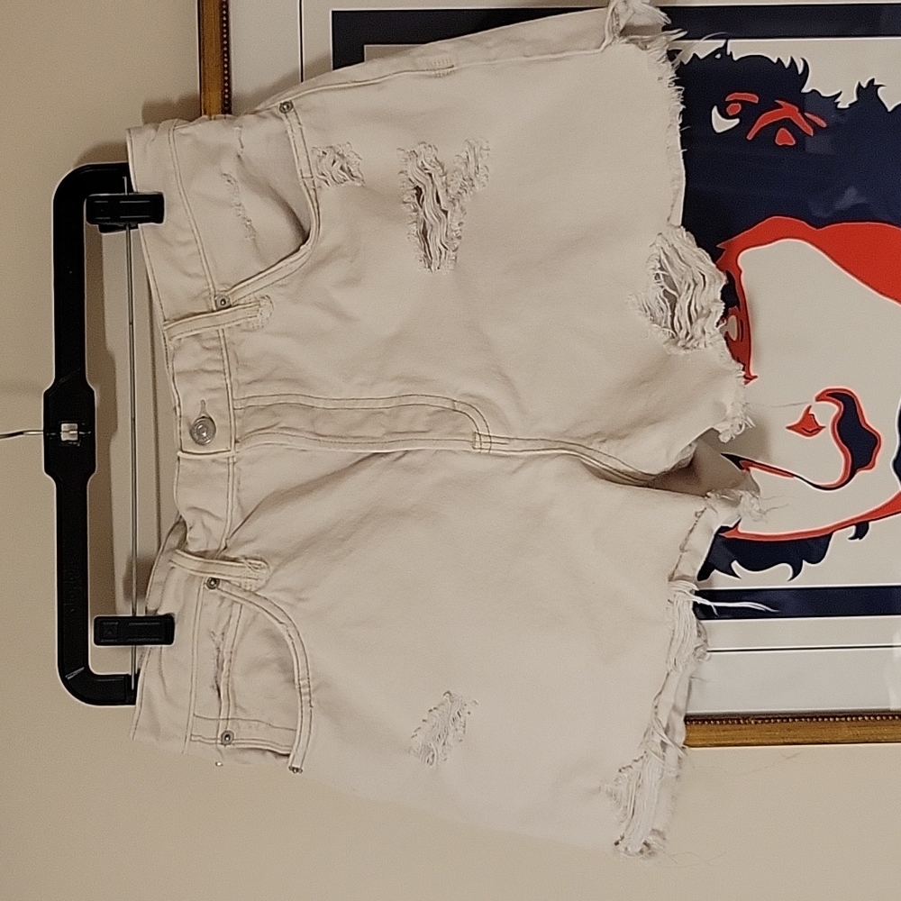 Free People Makai Cutoff Shorts - Picture 2 of 3